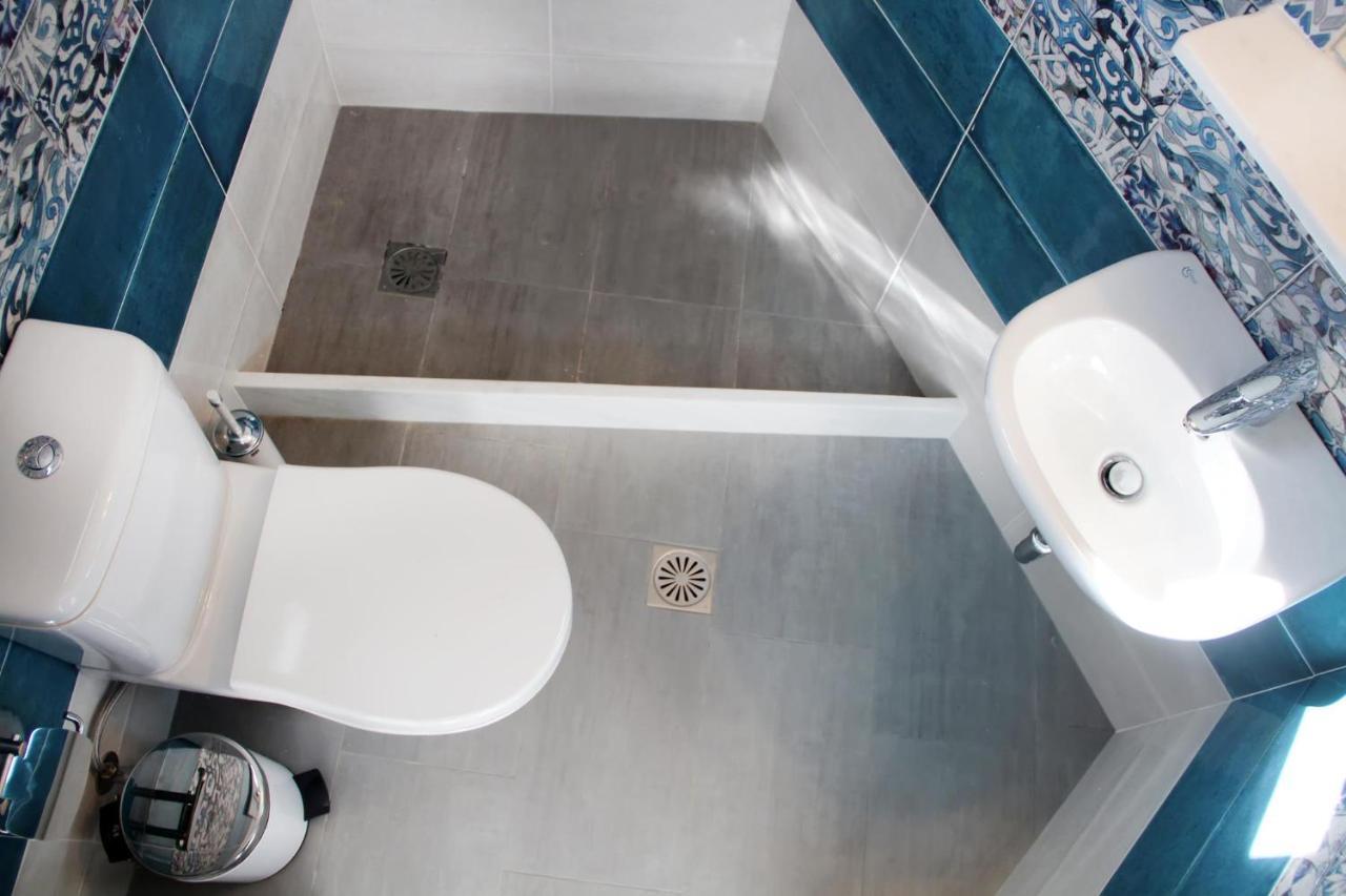 Cozy Guesthouse - Agios Romanos Bagian luar foto