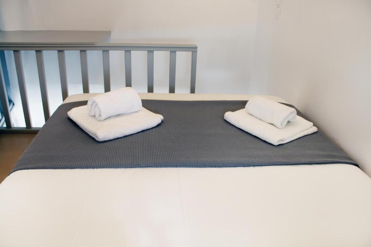 Cozy Guesthouse - Agios Romanos Bagian luar foto
